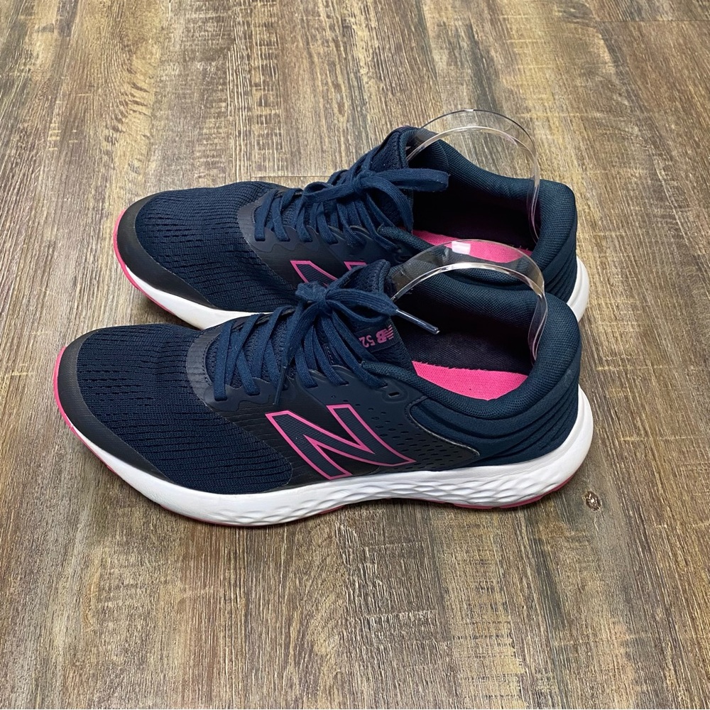 New Balance 520 Blue and Pink Athletic Shoes Lightweight Performance Running‎ 11